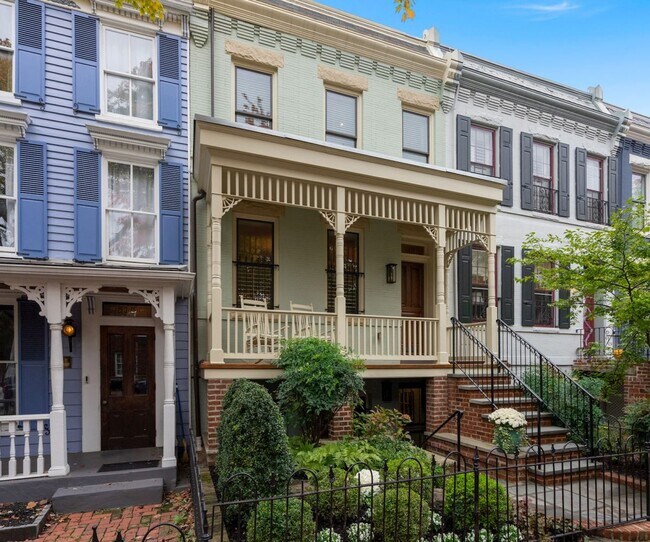 513 7th St SE, Unit BSMT in Washington, DC - Foto de edificio - Building Photo