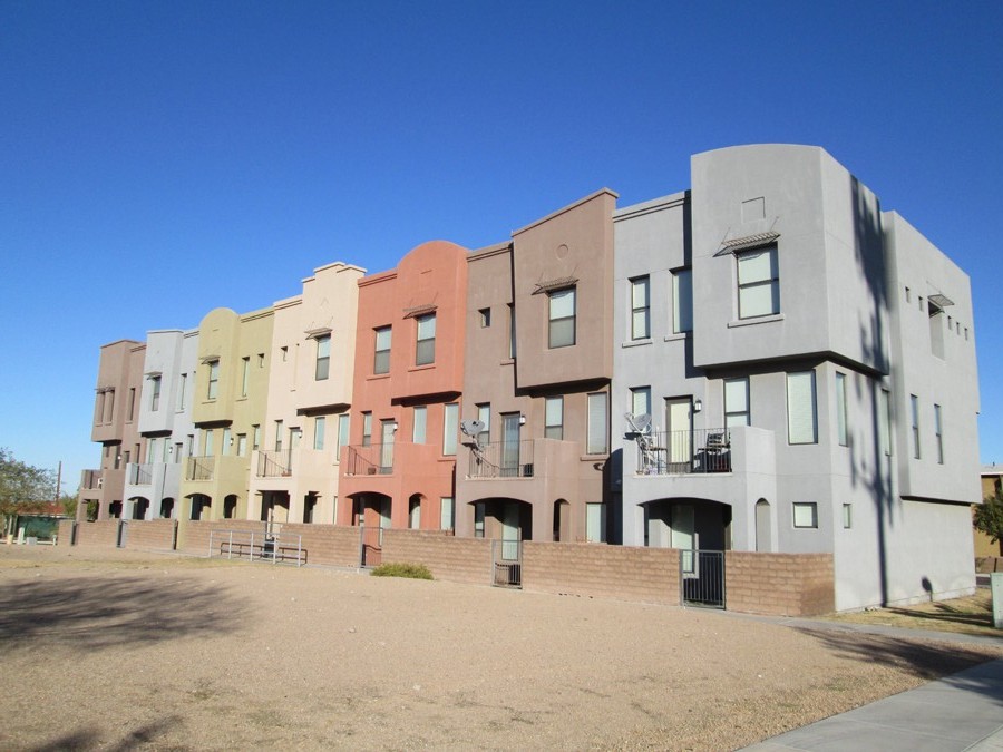 South Mountain Lofts in Phoenix, AZ - Building Photo