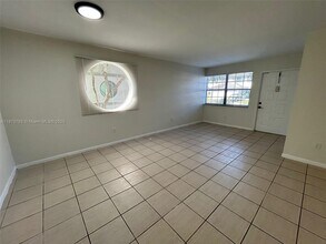11047 SW 154th Ct in Miami, FL - Building Photo - Building Photo