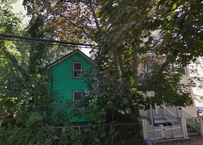 550 Franklin St, Unit SF in Cambridge, MA - Building Photo