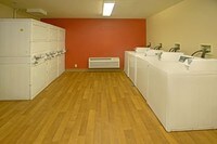 Building Photo - Furnished Studio – Bakersfield - Chester Lane in Bakersfield, California