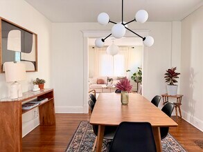 175 W Hazeltine Ave in Kenmore, NY - Building Photo - Building Photo