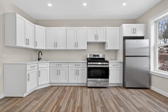 303 Main St in Hurleyville, NY - Building Photo - Building Photo