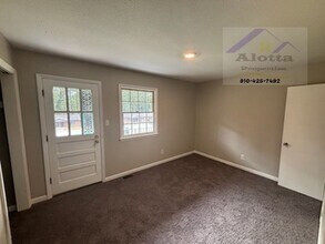 4208 S Dowfield Dr in Fayetteville, NC - Foto de edificio - Building Photo