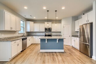 4440 Lord Mario Ct in Raleigh, NC - Building Photo - Building Photo