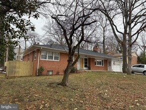 13218 Lenfant Dr in Fort Washington, MD - Building Photo - Building Photo