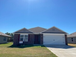 2202 E Fennec St in Siloam Springs, AR - Building Photo - Building Photo