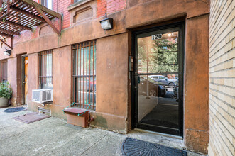 120 E 107th St in New York, NY - Building Photo - Building Photo