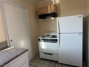 379 N 15th St in Las Vegas, NV - Building Photo - Building Photo