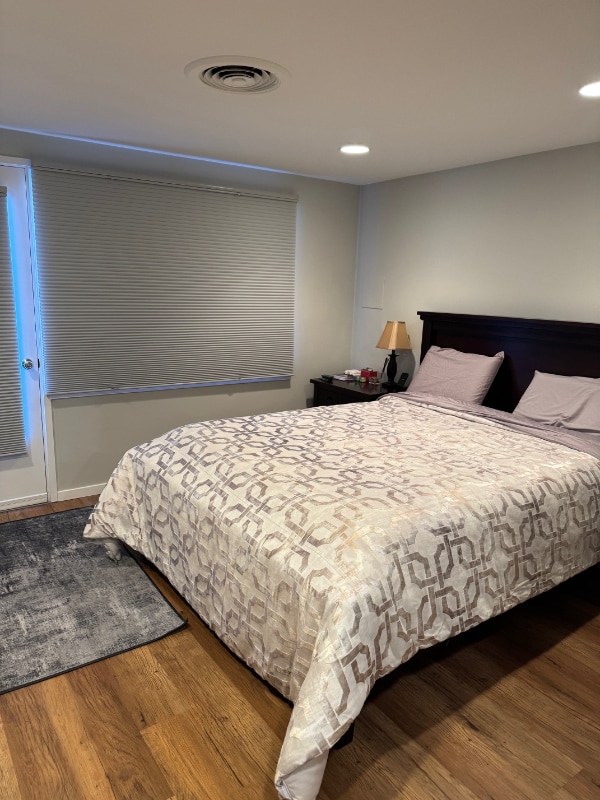 property at 1038 Quaker Bridge Rd E