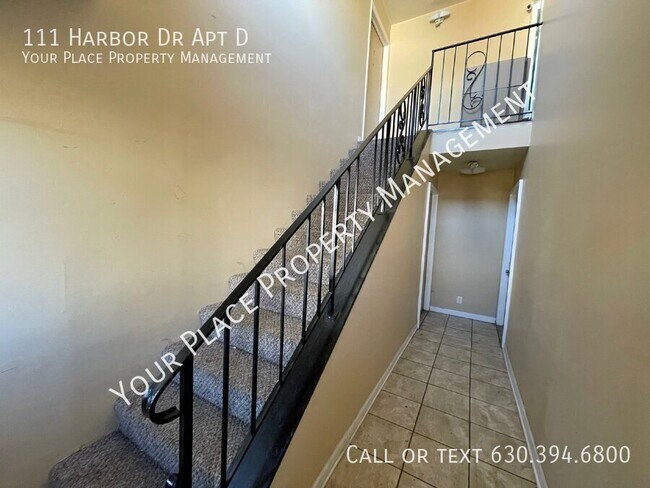 111 Harbor Dr in Oswego, IL - Building Photo - Building Photo