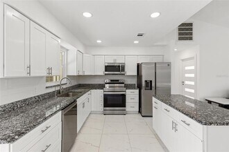4485 Hansard Ave in North Port, FL - Building Photo - Building Photo