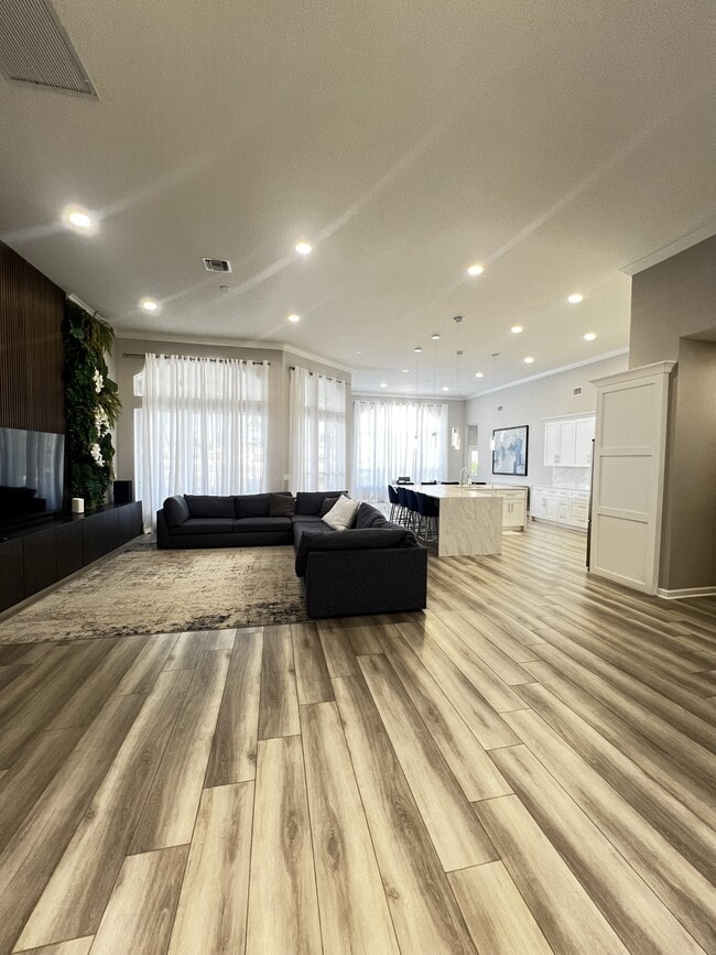 14120 Reflection Lakes Dr in Ft. Myers, FL - Building Photo - Building Photo