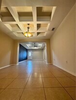 1110 W Gardenia Ave, Unit Gardenia in McAllen, TX - Building Photo
