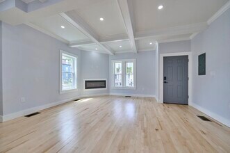 97 Oakton Ave in Boston, MA - Building Photo - Building Photo