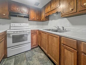 1303-1311 Santa Fe Cir in Jonesboro, AR - Building Photo - Building Photo