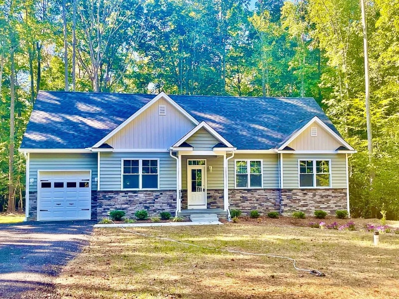 26323 Argentina Dr in Mechanicsville, MD - Building Photo
