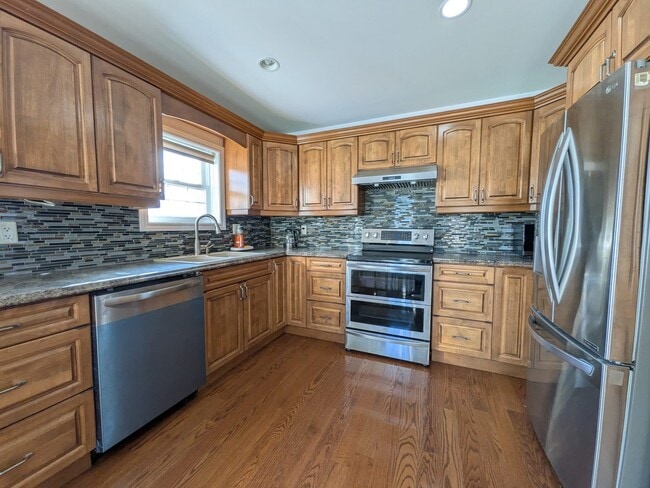 property at 130 River Dr