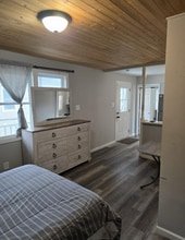 133 E Youngs Ave in Wildwood, NJ - Building Photo - Building Photo
