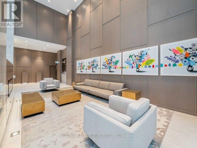 125-2125 Blue Jays Way in Toronto, ON - Building Photo - Building Photo
