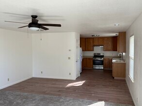 1420 Slater Street in Santa Rosa, CA - Building Photo - Building Photo