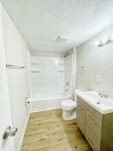 804 NW 1st Ave, Unit B in Mulberry, FL - Building Photo - Building Photo