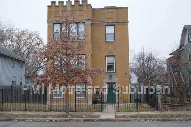 property at 1832 Dodge Ave