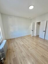 124 Washington Ave, Unit 2B in Belleville, NJ - Building Photo - Building Photo