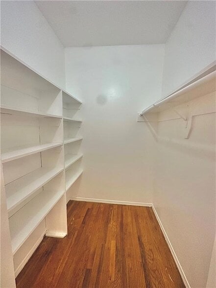 property at 924 Hancock St