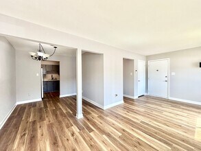 1430 Sierra Dr in Virginia Beach, VA - Building Photo - Building Photo