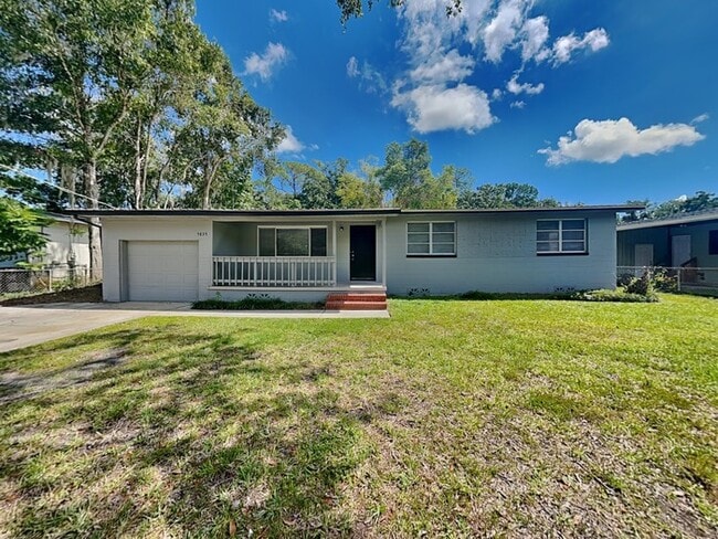 property at 5835 Norde Dr W