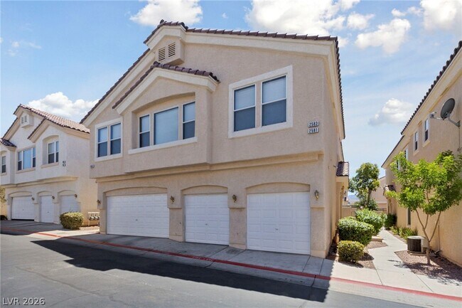 2583 Land Rush Dr in Henderson, NV - Building Photo - Building Photo