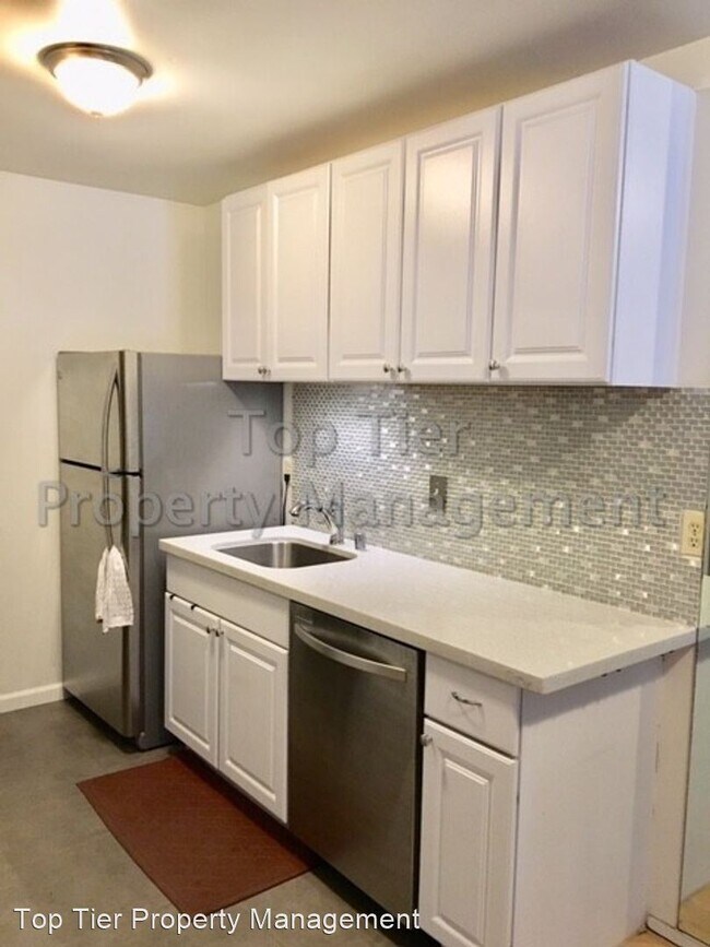 2560 Walnut Blvd photo'