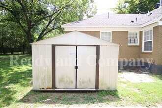 110 N Greer St in Memphis, TN - Building Photo - Building Photo