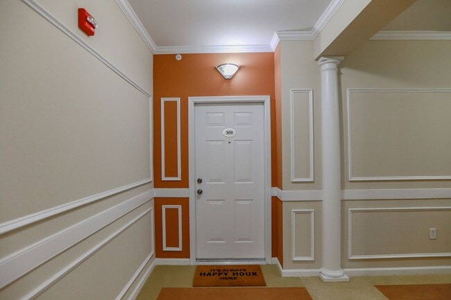 522 Knolls Dr in Newport News, VA - Foto de edificio - Building Photo