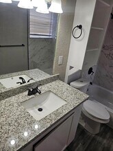 8010 Miley St in Houston, TX - Building Photo - Building Photo