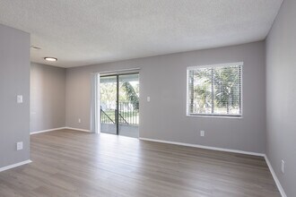 Topaz Cay in Melbourne, FL - Building Photo - Interior Photo