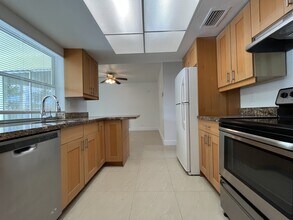 103 Winged Foot Ln in Boca Raton, FL - Building Photo - Building Photo