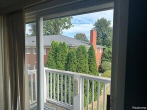 487 N Eton St, Unit B 6 in Birmingham, MI - Building Photo - Building Photo