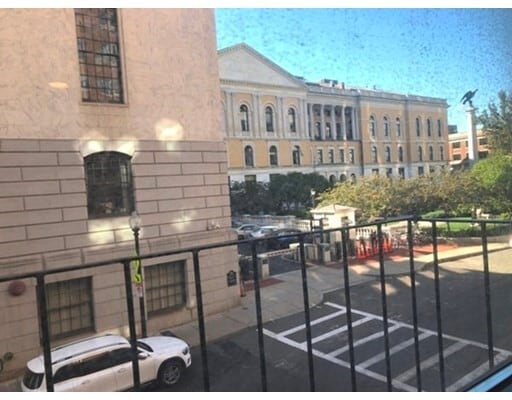 142 Bowdoin St, Unit 22 in Boston, MA - Building Photo - Building Photo