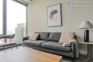 1210 S Indiana Ave in Chicago, IL - Building Photo