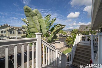 1122 Kukulu St in Kapolei, HI - Building Photo - Building Photo