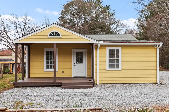 property at 3036 Peeler Rd