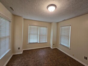 472 Brandermill Rd in Fayetteville, NC - Building Photo - Building Photo