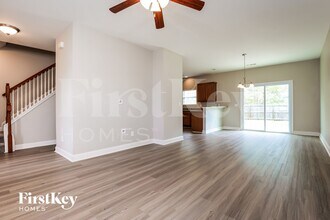 7840 Expedition Dr in North Charleston, SC - Building Photo - Building Photo