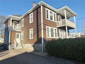 998 Cass Ave in Woonsocket, RI - Building Photo