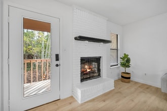 2907 Woodrich Dr, Unit A in Tallahassee, FL - Building Photo - Building Photo