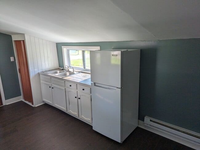 1033 Myers Ave in Ashland, OH - Building Photo - Building Photo