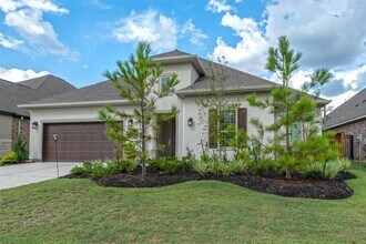 28225 Beckwood Dr in Spring, TX - Building Photo - Building Photo