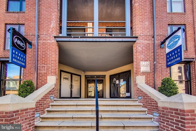 3210 Grace St NW-Unit -301 in Washington, DC - Building Photo - Building Photo